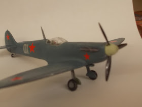 Soviet PR Spitfire model build.