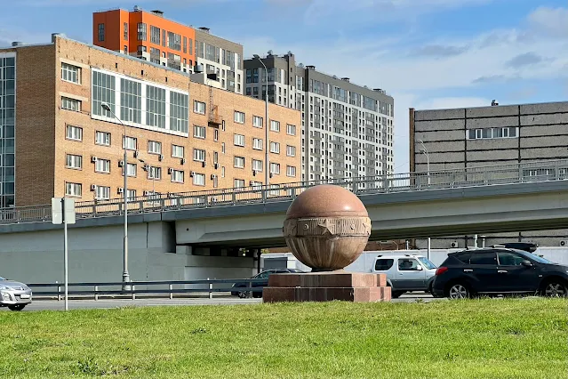 Ярославское шоссе, Северянинский путепровод, склады «Мостранссклад», жилой комплекс «Настроение»
