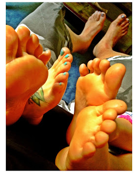 Perfect Moments on the Couch.. :)