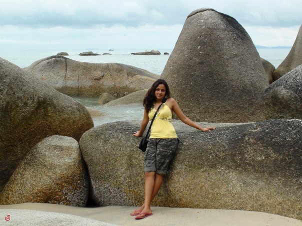 Udari WarnakulasooriyaSexy Girls Pictures