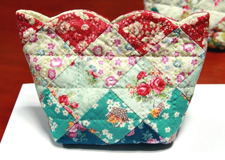 Fast and easy patchwork Sew Together Bag. DIY Tutorial in Pictures. 