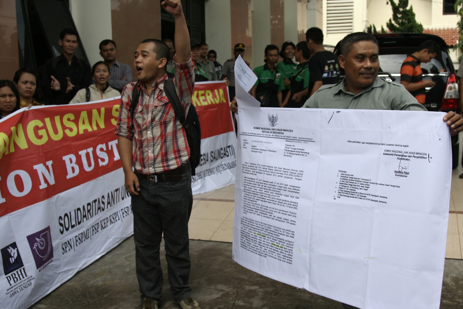 Kasus PHK Buruh PT AST Indonesia Komnas HAM Turun Tangan - HARIAN SEMARANG