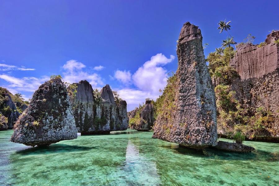 Wallpaper Keindahan Alam Di Raja Ampat Indonesia Beserta 