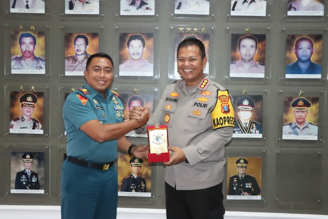 Jaga Dan Tingkatkan Soliditas, Komandan Brigif 2 Marinir Kunjungi Kapolresta Sidoarjo