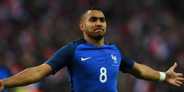 Dimitri Payet, milieu de west ham et attaquant de l'équipe de france une aide précieuse