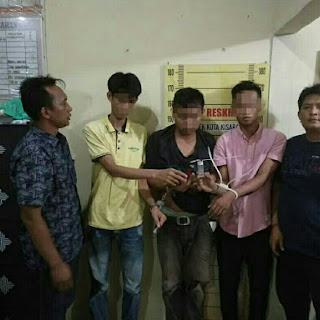 Polsek Kota Ringkus Tiga Orang Pria Yang Sedang Asyik Ngisap Sabu Di Rumah Kosong