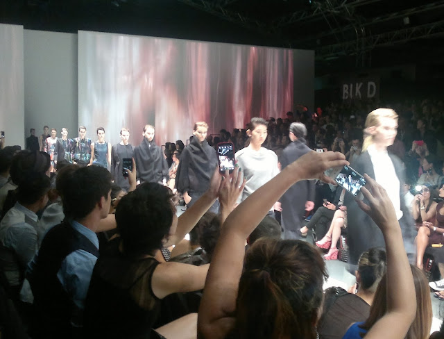 Singapore Audi Fashion Festival 2013 Closing Show Hussein Chalayan Britain-Turkey autumn winter 2014 