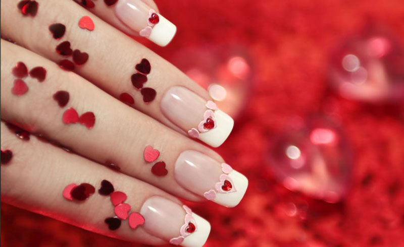 14 Valentine’s Day Manicures For Those Feeling The Love 