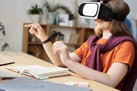 how could a travel and tourism company utilize virtual reality to enhance their business?