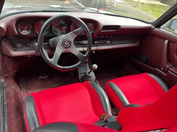 Interior, 1984 Porsche 911 Coupe