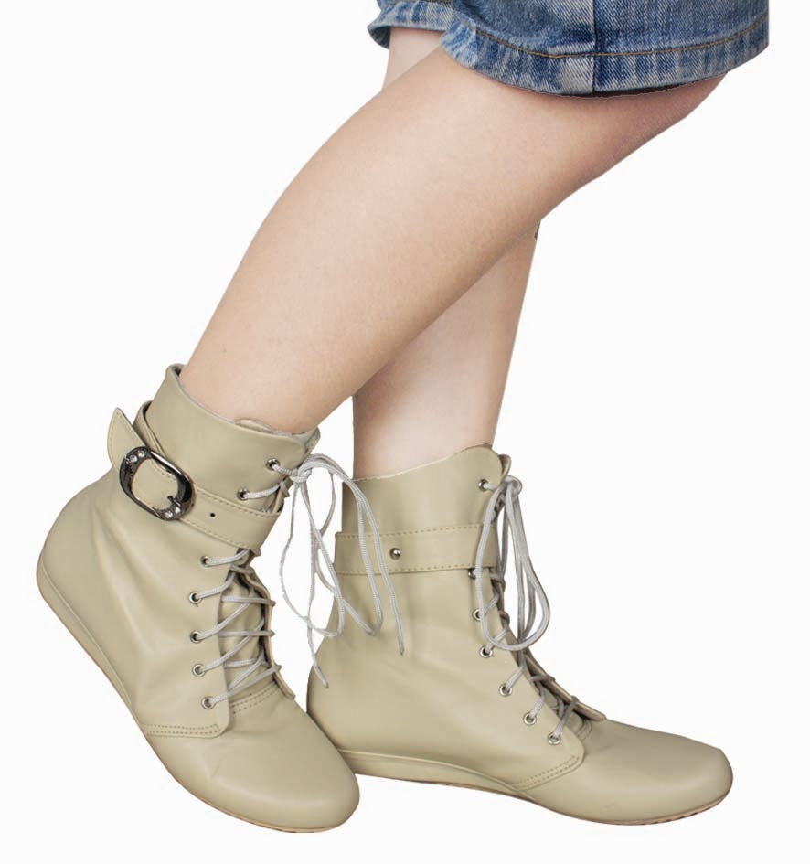  Model Sepatu Boot Wanita  Trendy 2014