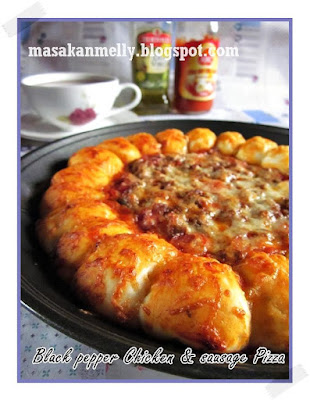 Masakan Melly: Black Pepper Chicken & Sausage Pizza