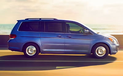 2010 Honda Odyssey Side View