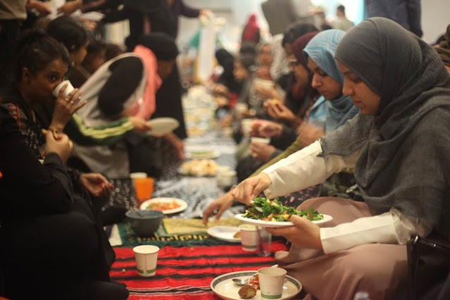 Saying Bismillah: Islamic Food Etiquette