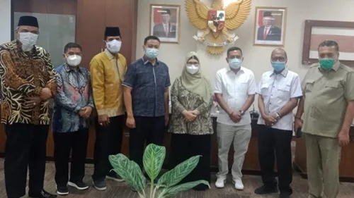 Bahas Covid-19, Komisi I DPRD Riau Kunjungi DPRD Sumbar