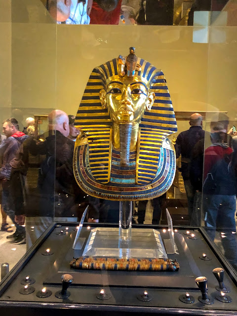 Kahire Gezilecek yerler, Kahire Müzesi, Ücreti ne kadar, Tutankhamon, firavun, Sfenks, Pyramids, Sfnx, Egypt, Mısır Vizesi, Mısır gezilecek yerler, kahire, papirüs, luxor, mısır da ne yenir, rehberli tur, mısır tur, kahire tur, günübirlik tur,