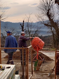 Cement mixer does all the work