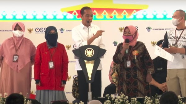 Jokowi Disemprot Janda, Mengeluh Tidak Dapat Bantuan UMKM ‘Saya Ini Rondo 3 Anak Pak…’