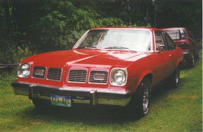 1975 Pontiac Ventura in Rainier, Oregon, in June 2000