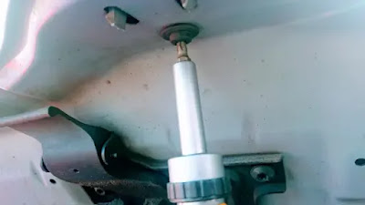 lots of torx screws in vw cars