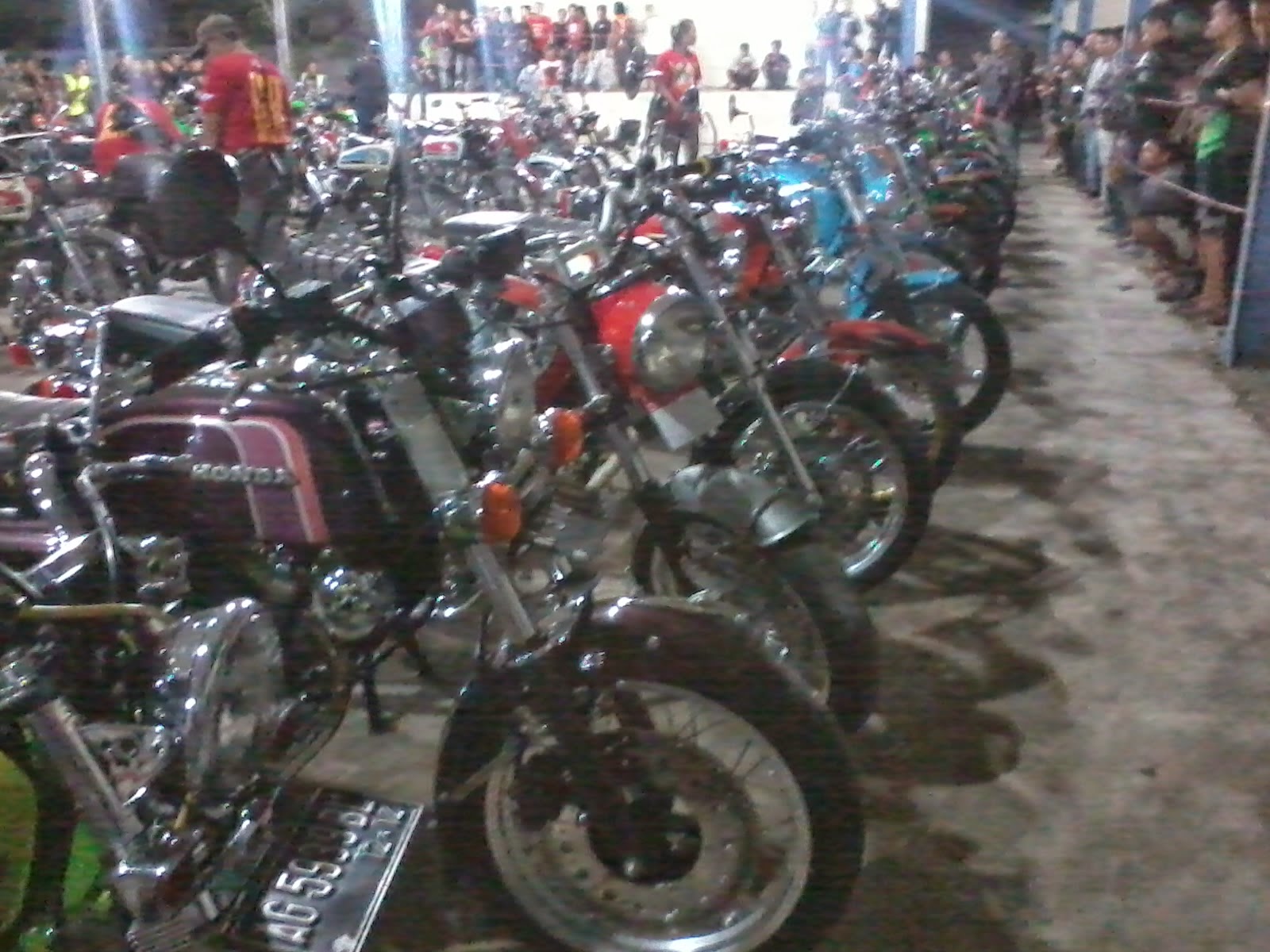 Foto Bengkel Modifikasi Motor Cb Di Semarang Modifikasi Motor Beat