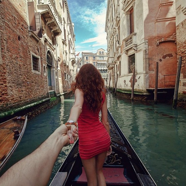 heresheis12 650x650 Following My Girlfriend Around The World