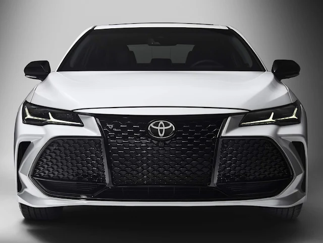 Novo Toyota Avalon 2019