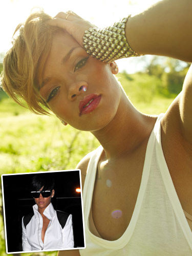 rihanna loud album photoshoot. rihanna loud album download.