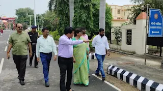 #JaunpurNews : दीक्षांत समारोह की तैयारियों का कुलपति ने लिया जायजा | #NayaSaveraNetwork