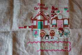Frosted Pumpkin Stitchery - Christmas on Gingerbread Lane