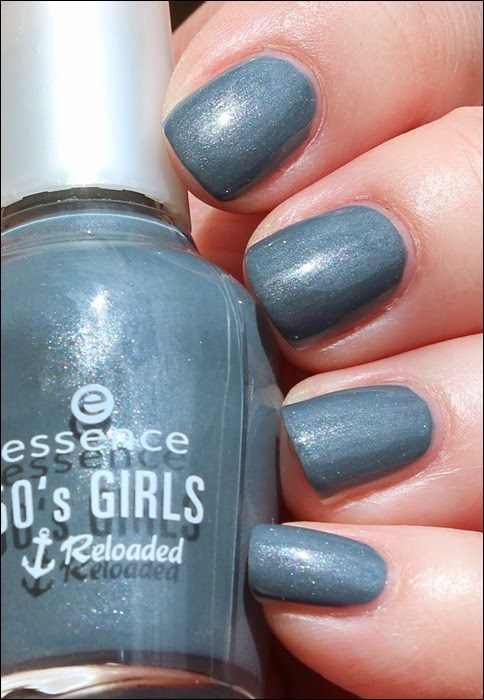 Taubenblau Essence youre a heartbreaker 50s Girls 1