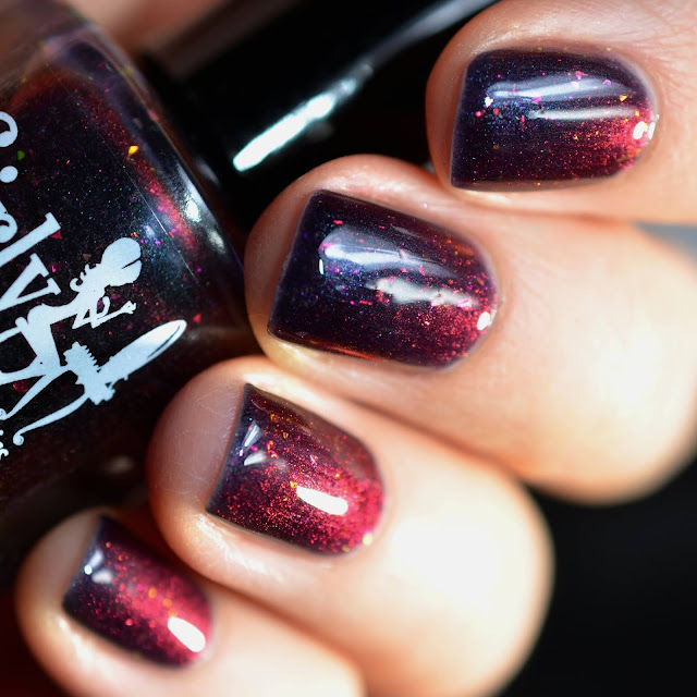 Girly Bits Midnight Sun HHC swatch