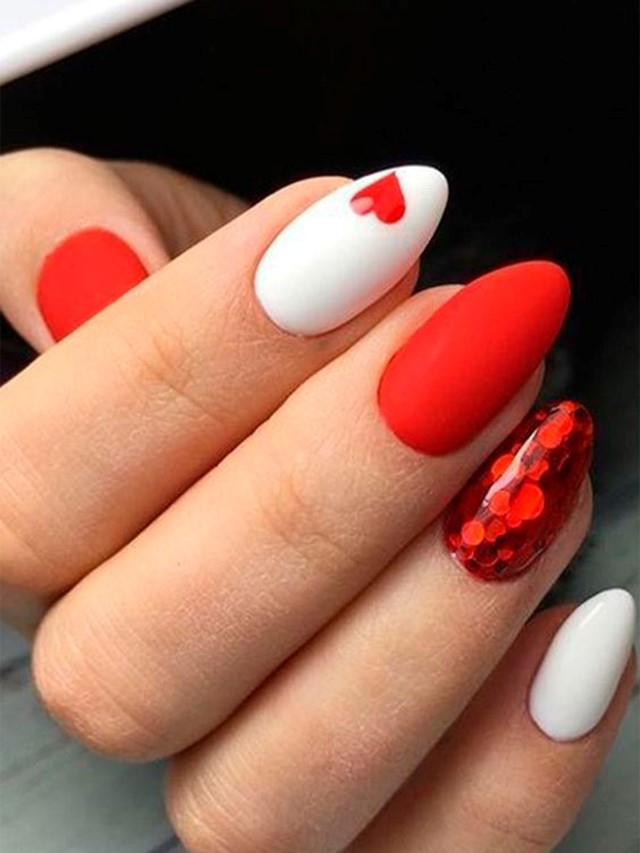 Nail Art Designs -  Beautiful Nail Ideas for Red Manicure #30