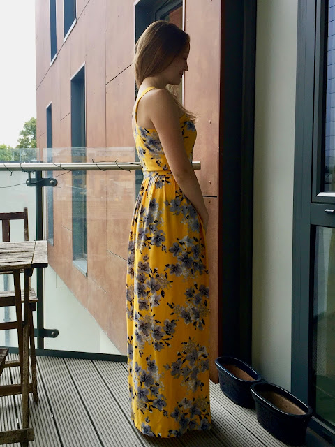 Diary of a Chain Stitcher: Yellow Floral Viscose Lonsdale Maxi Dress