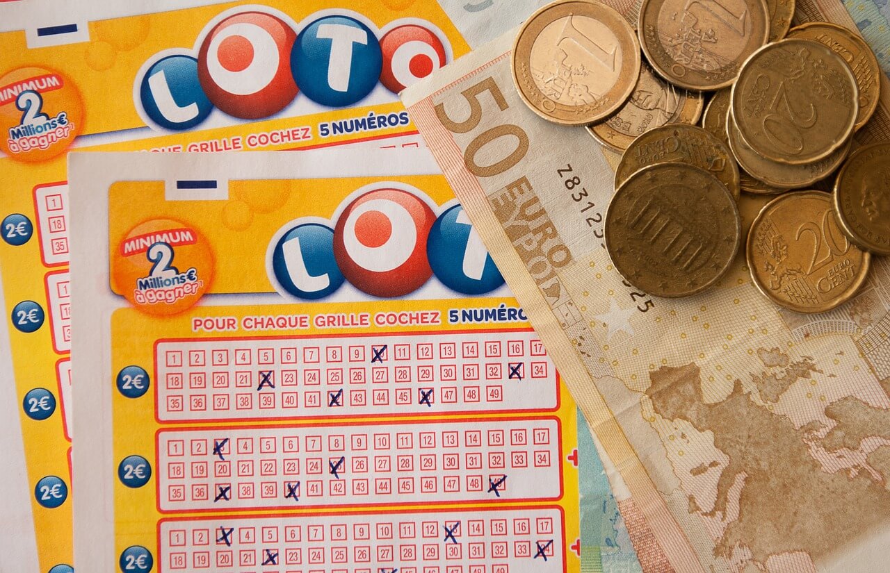 Qual é a loteria mais fácil de ganhar?