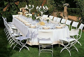 Chairs without decoration for Weddings