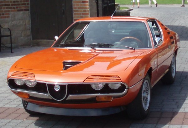 Jednym z takich samochod w jest Alfa Romeo Montreal