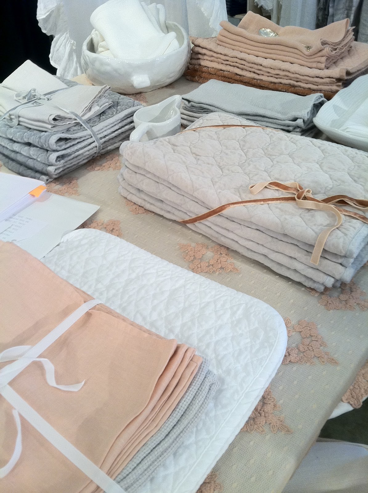 Romancing the Home: Bella Notte Linens - Perfect for your Chateau!