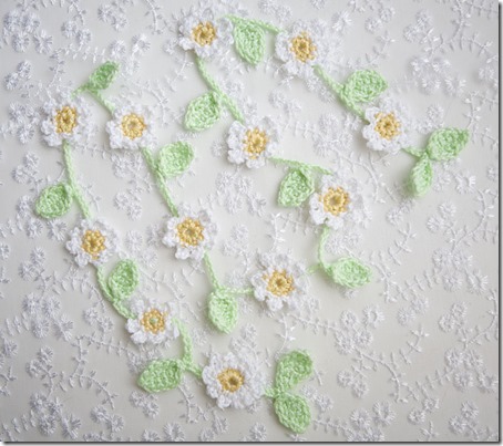 Crochet-Daisy-Chain1