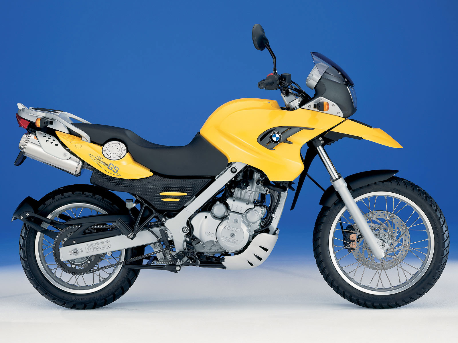 2004 BMW F 650 GS motorcycle wallpaper. Accident lawyers info