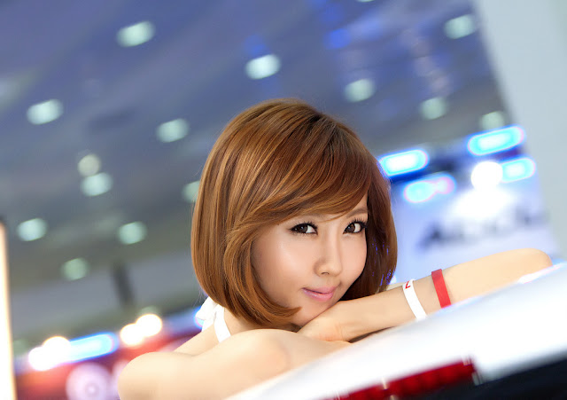 7 Choi Byeol Yee - Seoul Auto Salon 2012-Very cute asian girl - girlcute4u.blogspot.com