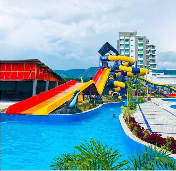 Labersa Toba Fantasi Waterpark Balige