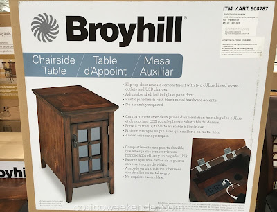 Broyhill Chairside Table: classic, rustic, and antique-looking