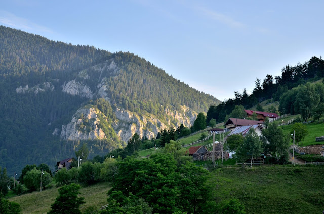 Piatra Crailui Carpatos Rumania Zarnesti Curmatura Botorog Magura