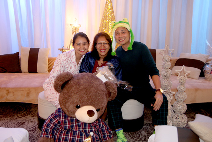 With Seda Abreeza Hotel General Manager, Ken Kapulong   and Comms Officer, Faith Dimaano