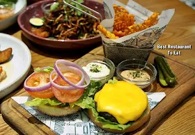 DELICIOUS 1Utama Menu - Classic Cheese Burger