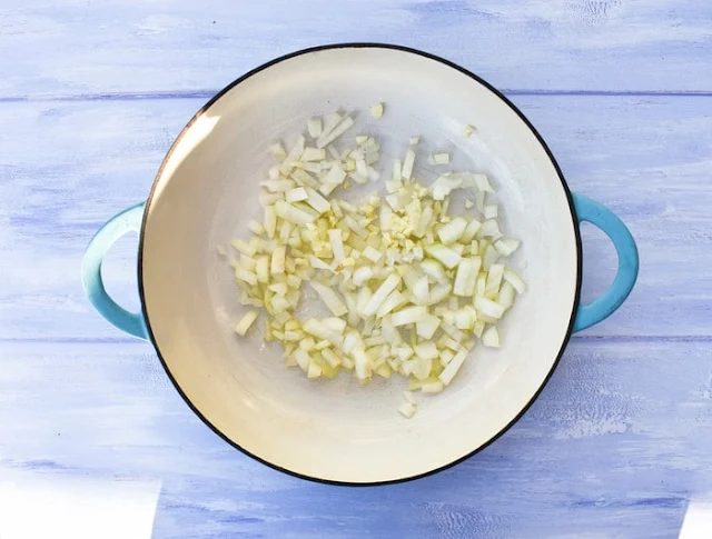 How to make marinara sauce -step 1 - saute onions and garlic in a pan