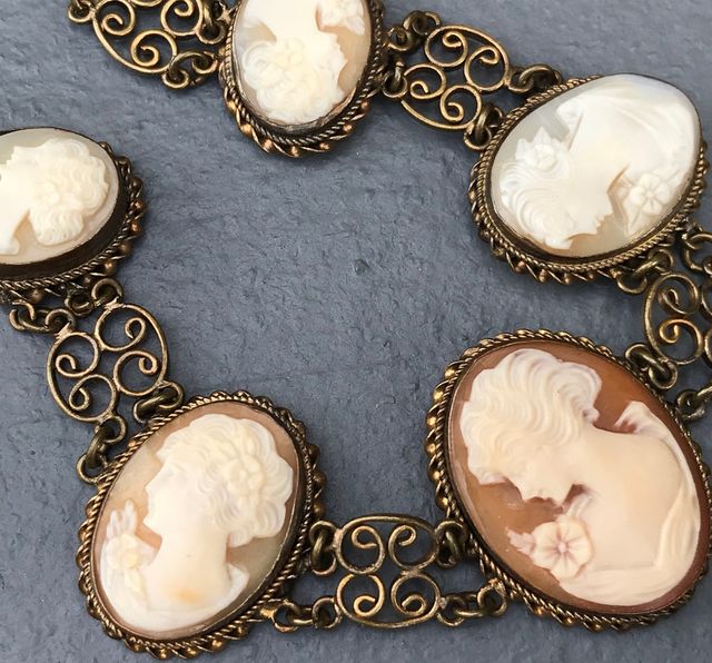 Italian Cameo Bracelet