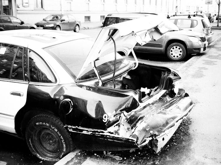 Auto Accident Attorney in Dynomoon