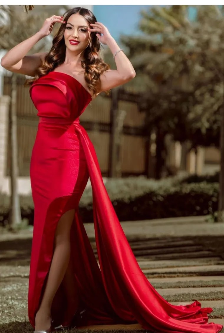 Latest photos of Nermine elfeky 2023 Nermin El-Feki's appearance on Valentine's Day Nermin El-Feki chose a red dress designed by Mahmoud Ghaly, and it was designed for New Year's holidays, but the famous star chose it to appear in it on Valentine's Day, after she modified it and removed the bright part in the chest area.